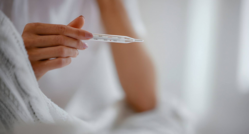 Allarme Influenza 2025: Oltre 2 Milioni di Italiani Contagiati da una Stagione Particolarmente Intensa e Anticipata